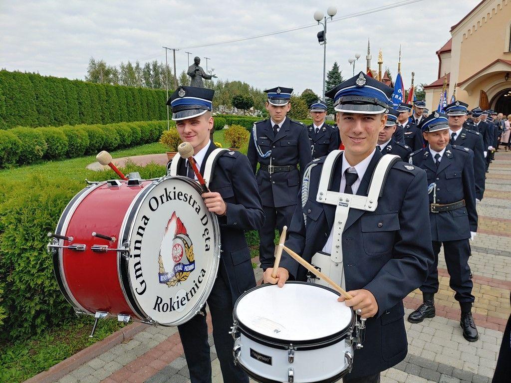Ochotnicza Straż Pożarna w Buszkowicach w gminie Żurawica skończyła 75 lat!