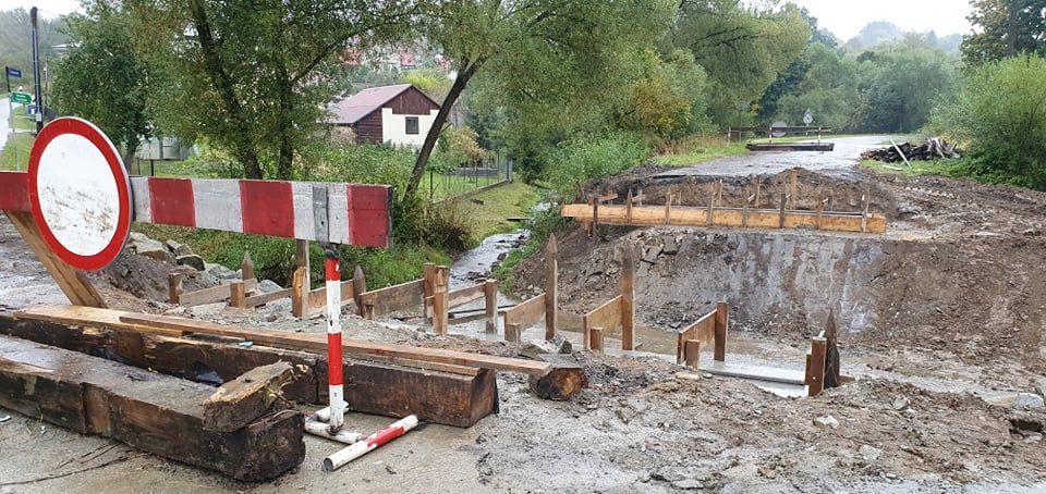 Stary most na trasie Bircza – Huwniki rozebrany. Kiedy stanie nowy?