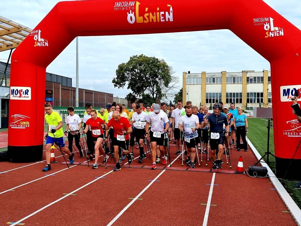 Jarosławskie Święto Biegowe. Pobiegli na 10 km, maszerowali na 5