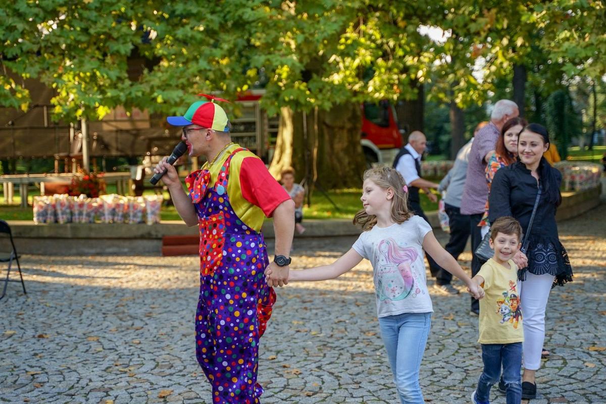 Dzień Osób Niepełnosprawnych świętowali w pałacu