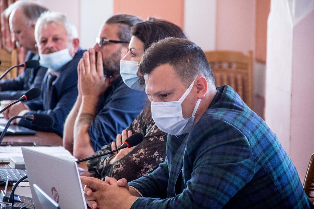 Jedni chcą, drudzy nie chcą, czyli zbiornik wodny na  Dolnoleżajskiej zasypany 