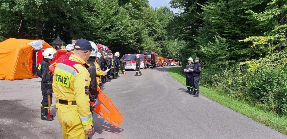 Prowadzili poszukiwania i ewakuowali poszkodowanych. Strażacy sprawdzali swoje możliwości [ZDJĘCIA]