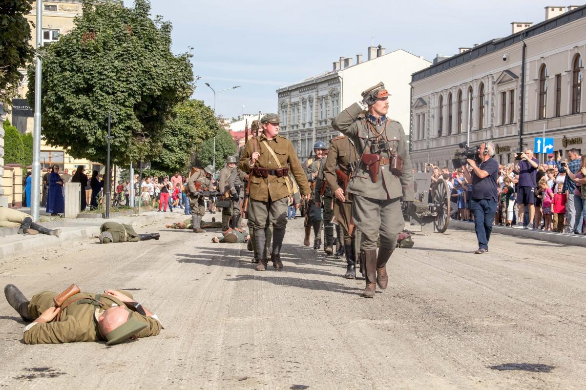 Rekonstrukcja „Serce w plecaku” [ZDJĘCIA]