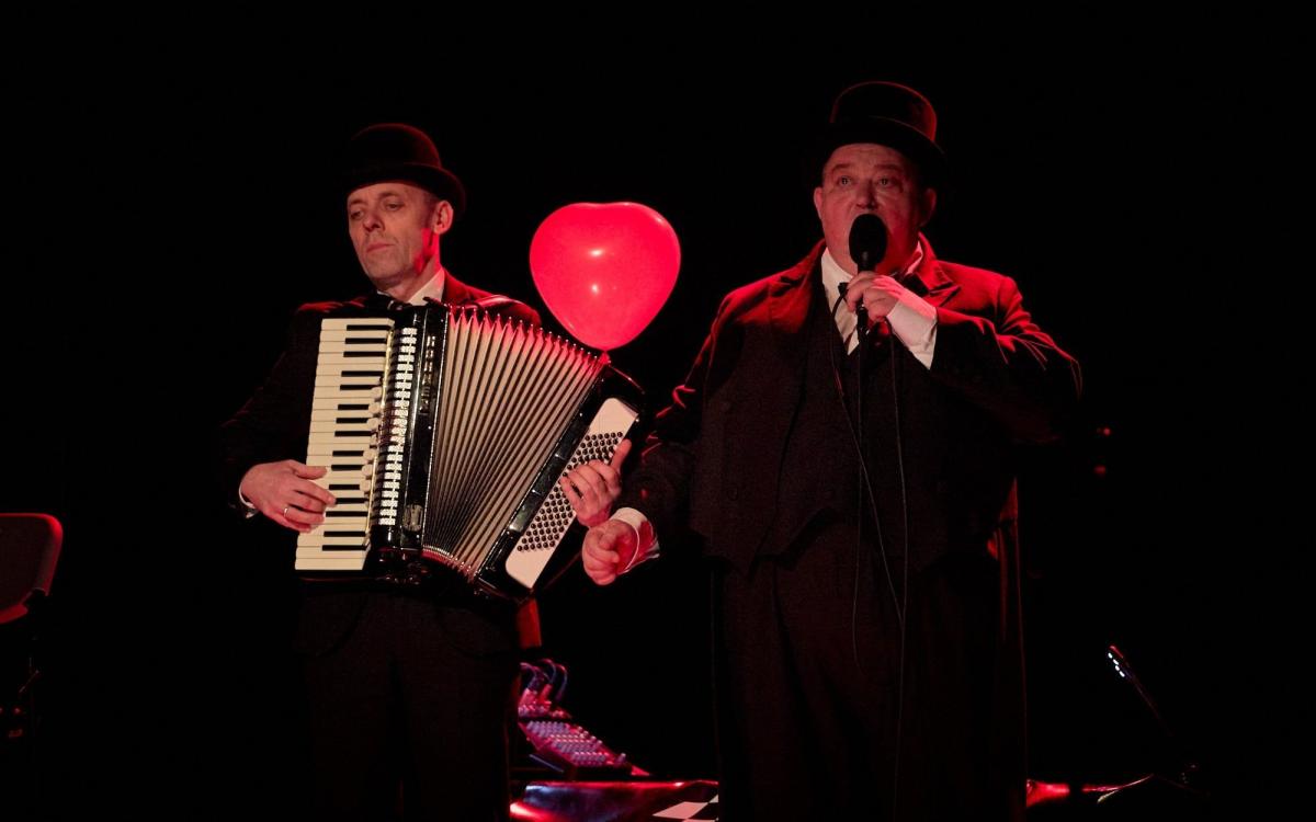Rzecz dla miłośników teatru