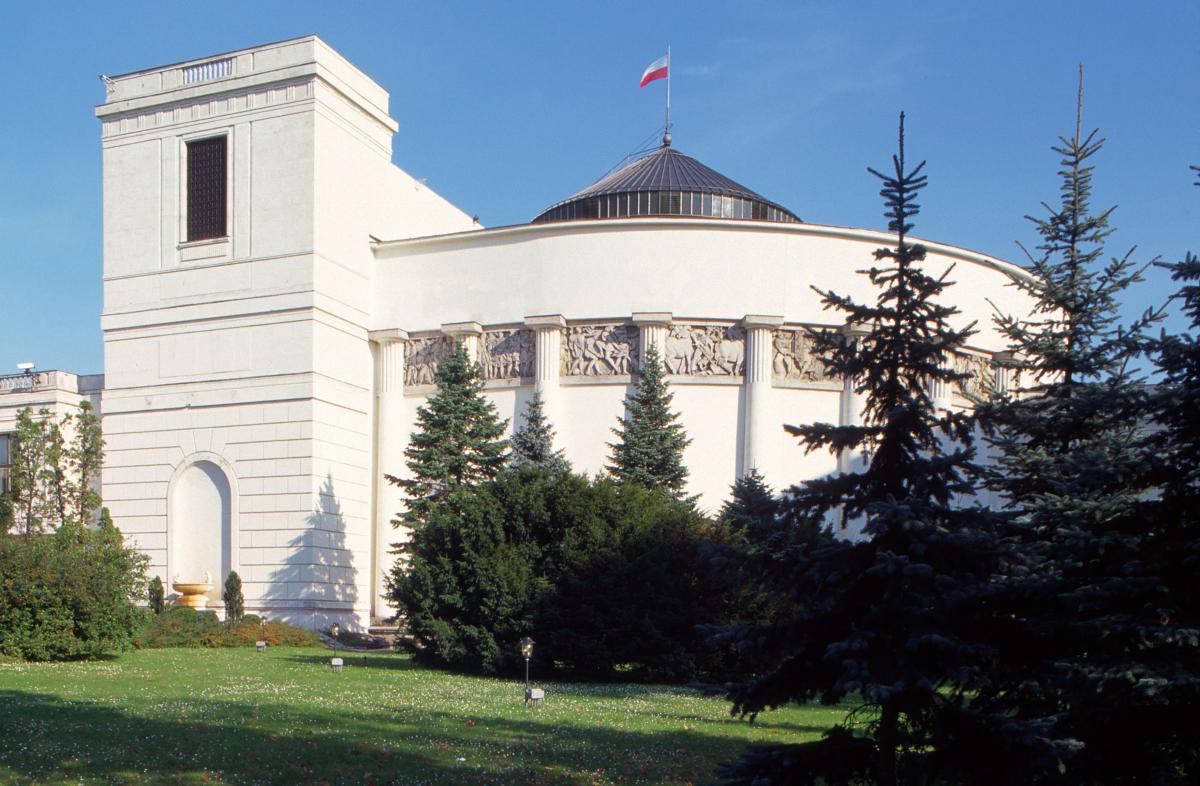 Wróciła historia lotów byłego marszałka Sejmu