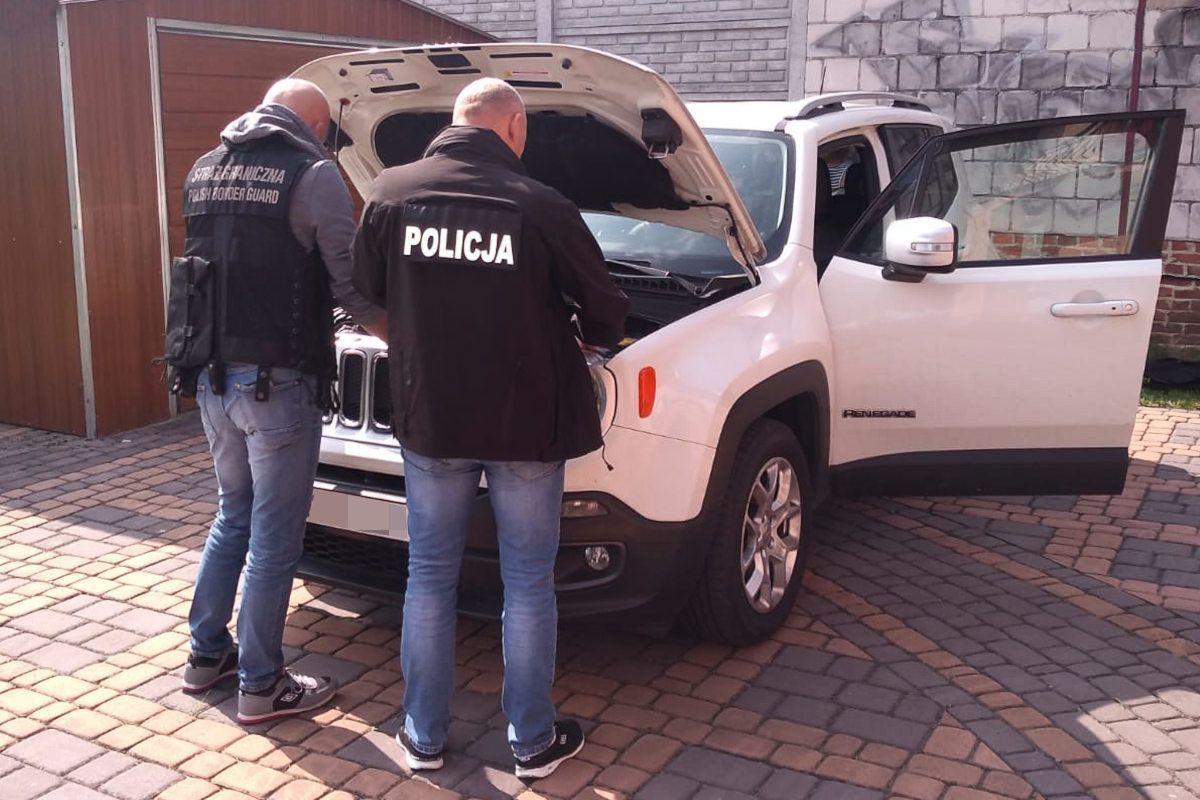 Strażnicy Graniczni z Medyki odzyskali skradzione pojazdy