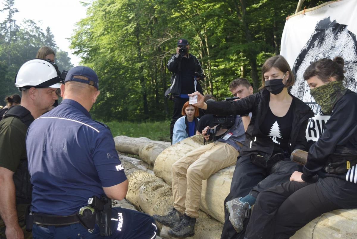 Ekolodzy z Dzikich Karpat nie ustępują. Napięcie rośnie z każdym dniem protestu [WIDEO, ZDJĘCIA]