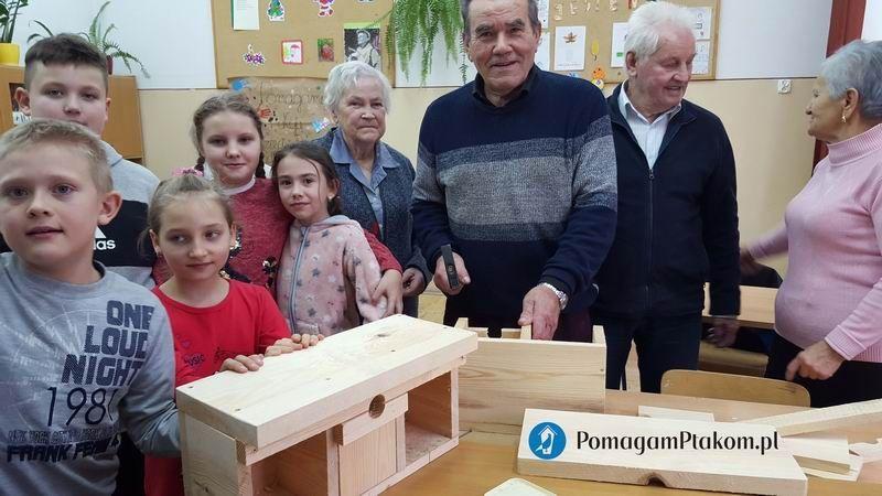 Kochasz koty? Podaruj ptasi raj dziuplakom