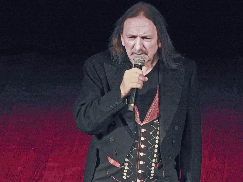 Piosenki o miłości, rockowe brzmienia i brawurowa tragikomedia. Wygraj darmowe bilety!
