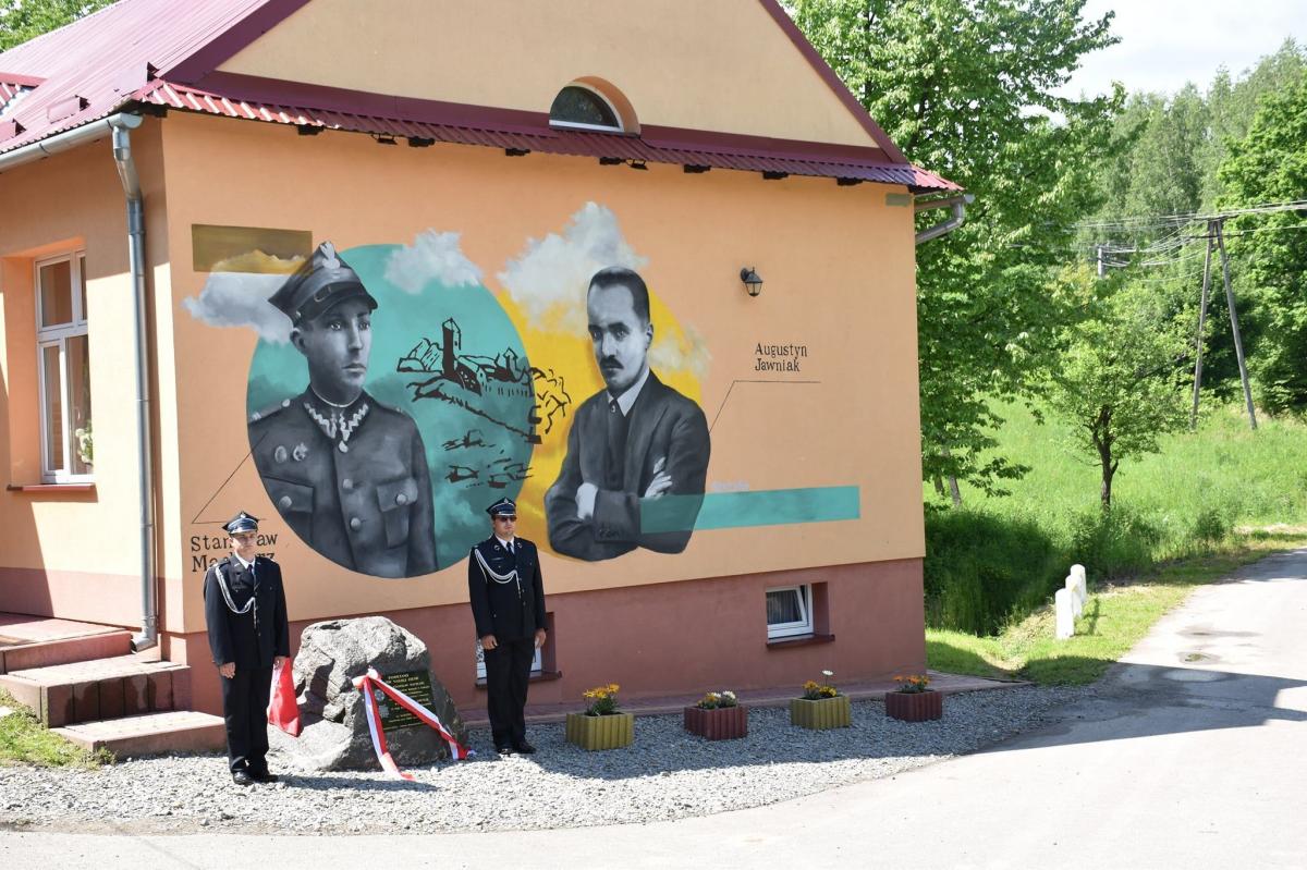 Por. Augustyn Jawniak i kpr. Stanisław Machlarz uczczeni muralem