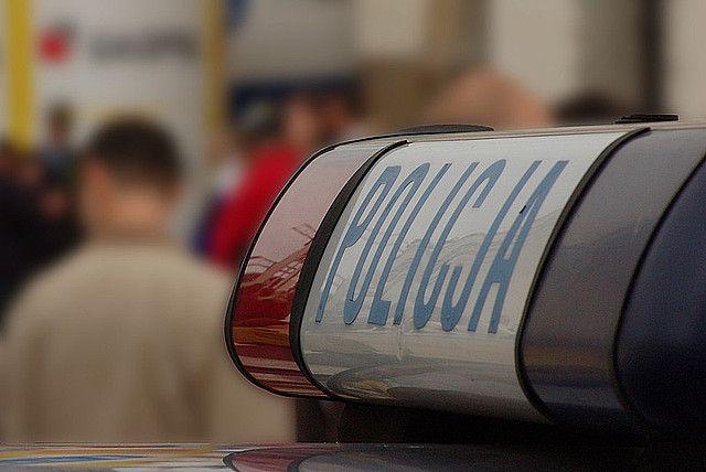Medyka: Łupem złodzieja padły pieniądze, alkohol i kanapka