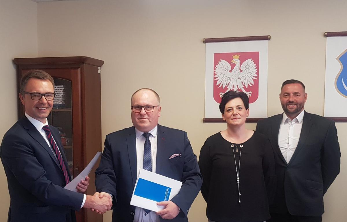 20 tysięcy dla szpitala. Nowe łóżka zapewnią większy komfort na położnictwie