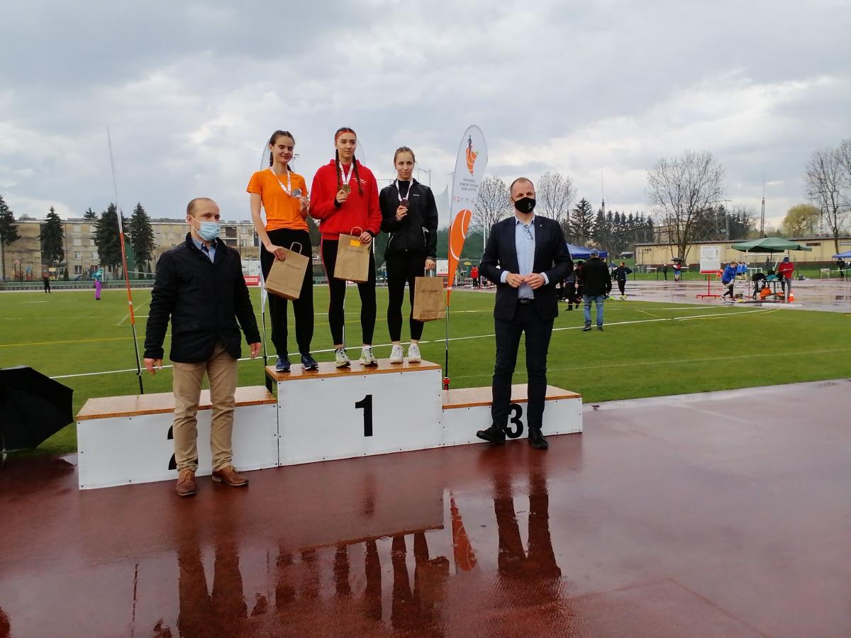 14 medali przemyślan na powitanie sezonu