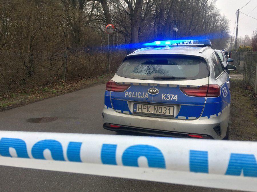 Dramat w Kopkach. Matka śmiertelnie raniła dwoje kilkulatków i odebrała sobie życie
