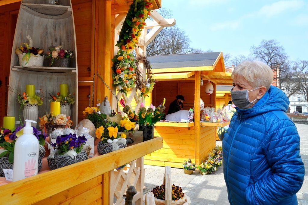 Kolorowych jarmarków! W sercu Przemyśla stanęły stragany
