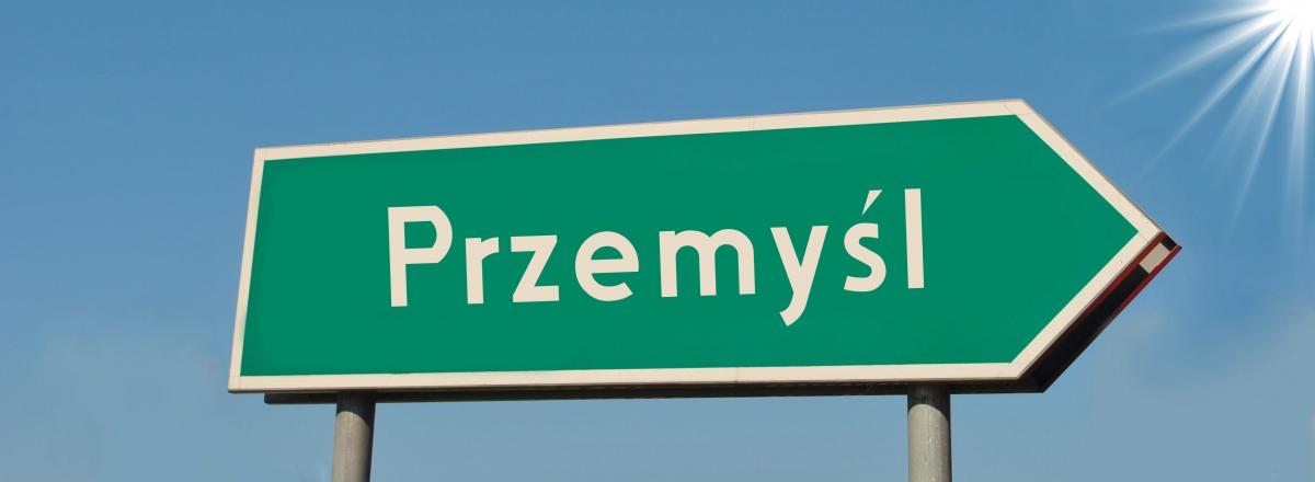 Walka o miejsce przy ulicy 3 Maja w Przemyślu