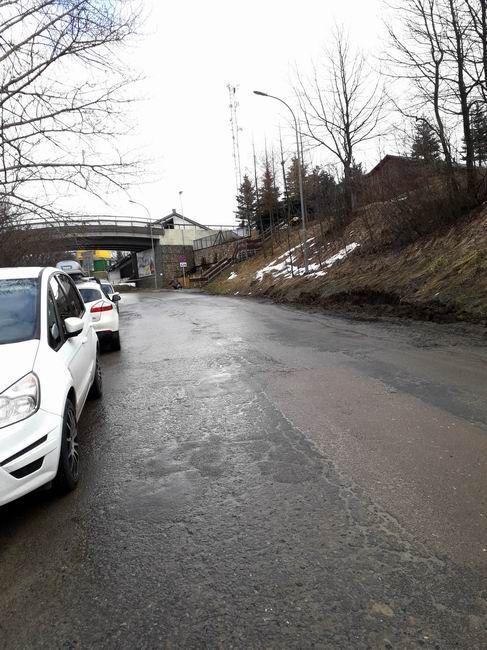 Mieszkańcy: – Ile mamy czekać, aż ktoś pomyśli o docelowym rozwiązaniu problemu? 