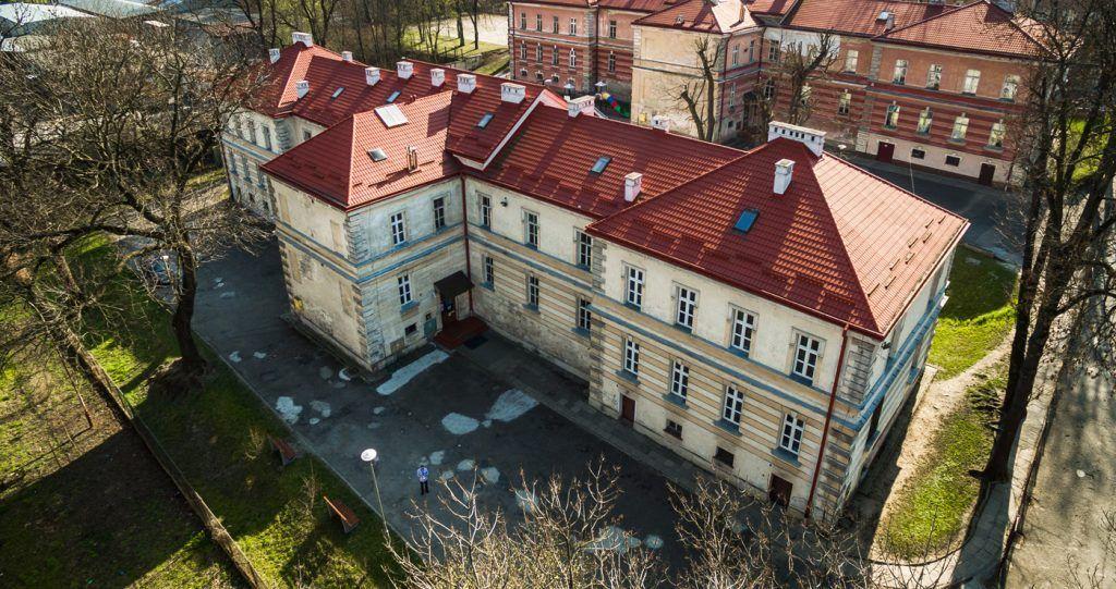 Szkoła muzyczna w Przemyślu wypięknieje. Najwyższy czas