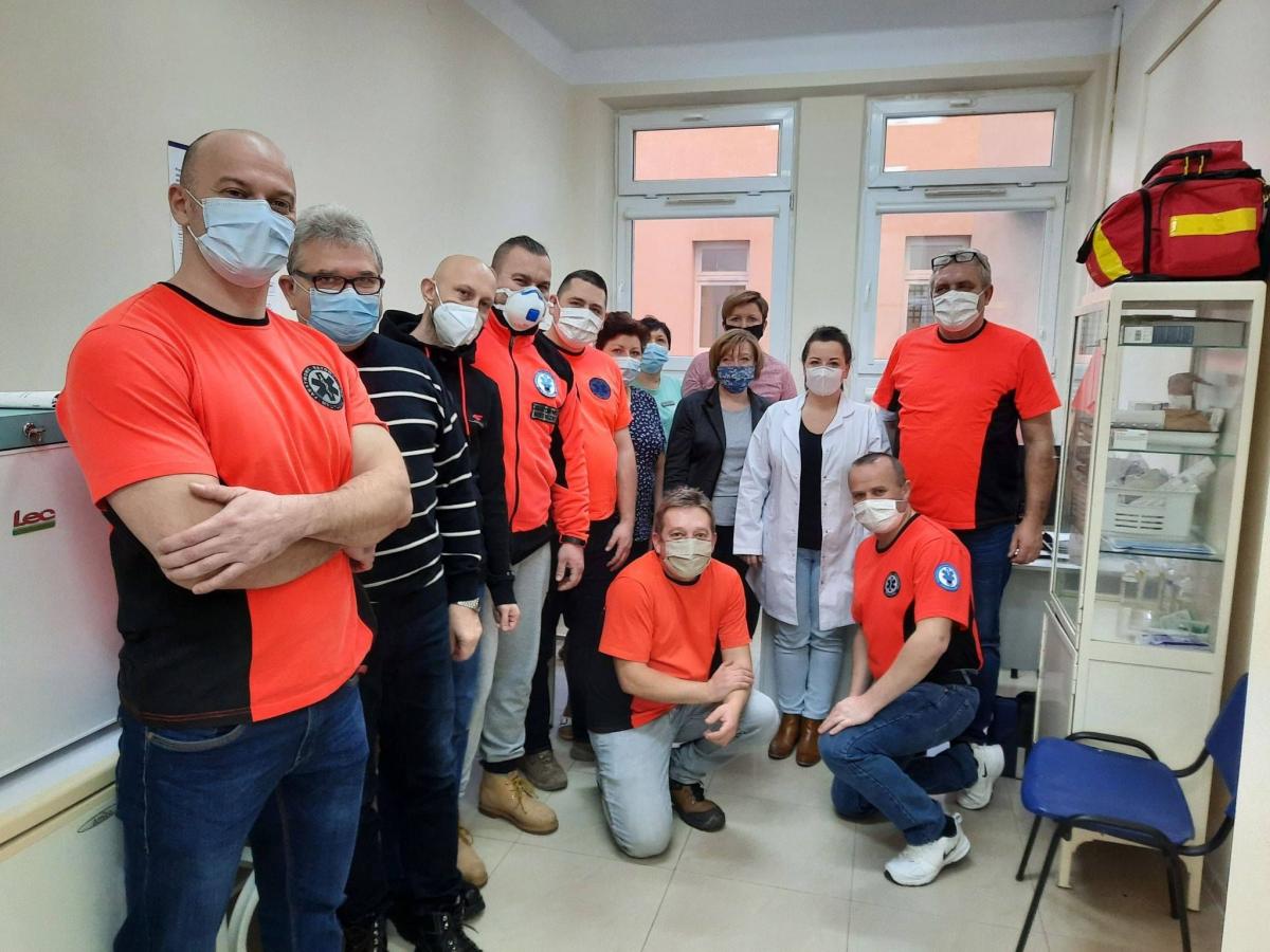 Pierwsi pracownicy pogotowia w Przemyślu już zaszczepieni [ZDJĘCIA]