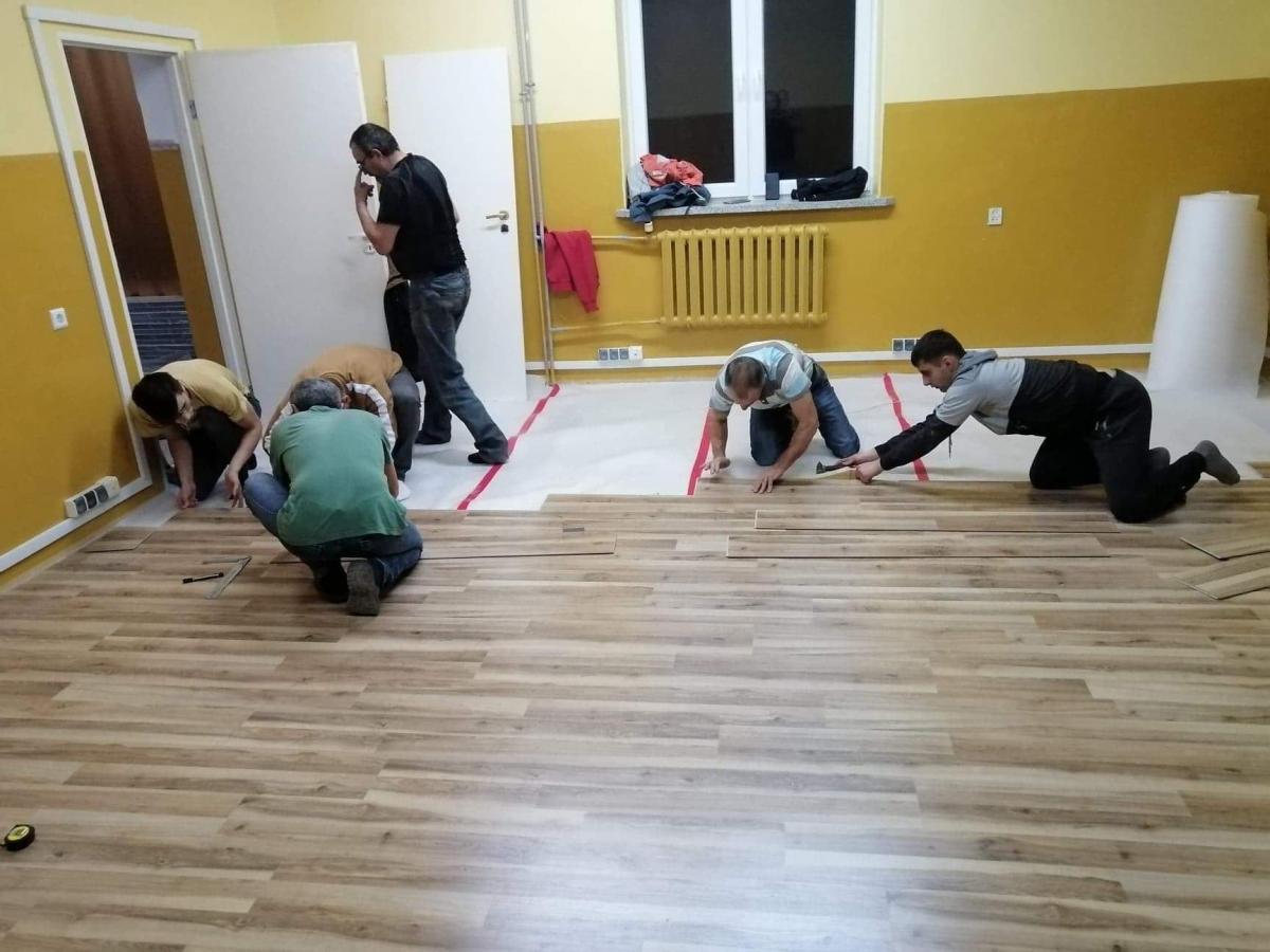 Biblioteka w nowej siedzibie. Jest przestronniej, jaśniej i przyjemniej [ZDJĘCIA]
