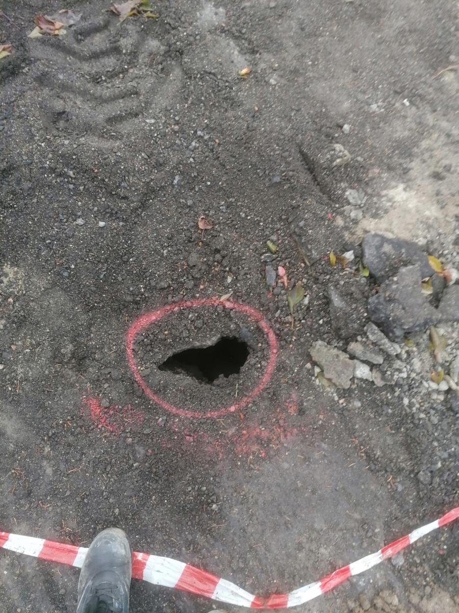 Dziura na Mickiewicza. Trzeba wzmocnić wszystkie warstwy drogi