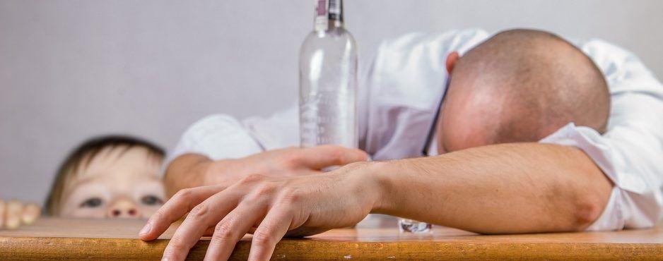 Mogli umrzeć. 12- i 13-letni chłopcy z Przemyśla kompletnie pijani