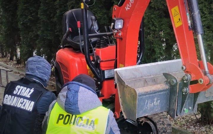 Mieszkaniec podprzemyskiego Ostrowa chciał sprzedać na facebooku kradzioną koparkę