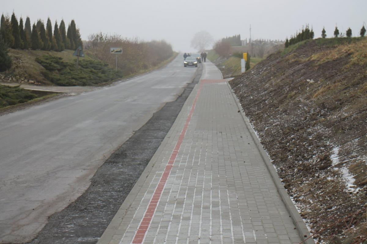 150 metrów chodnika w Czelatycach oddane do użytku [ZDJĘCIA]