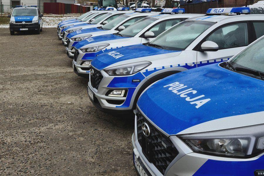 Nowe radiowozy dla policji z Przemyśla i Jarosławia [ZDJĘCIA]