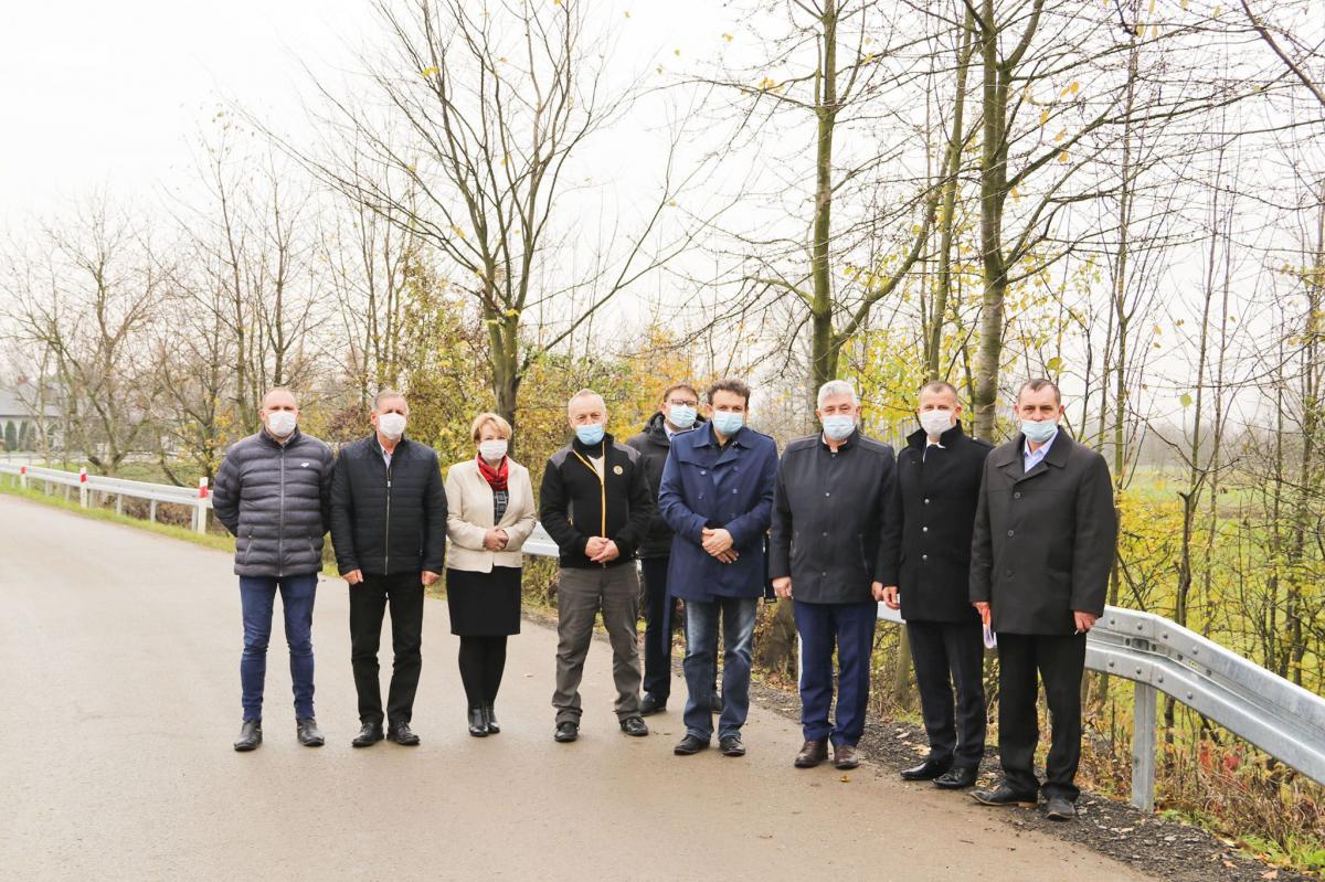 Przy drodze powiatowej piesi będą bezpieczniejsi