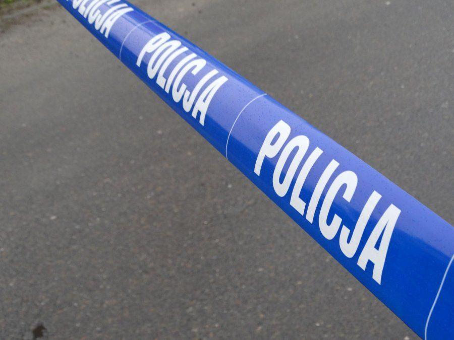 Fałszywy policjant wyłudził 46 tys. zł od przemyślan!