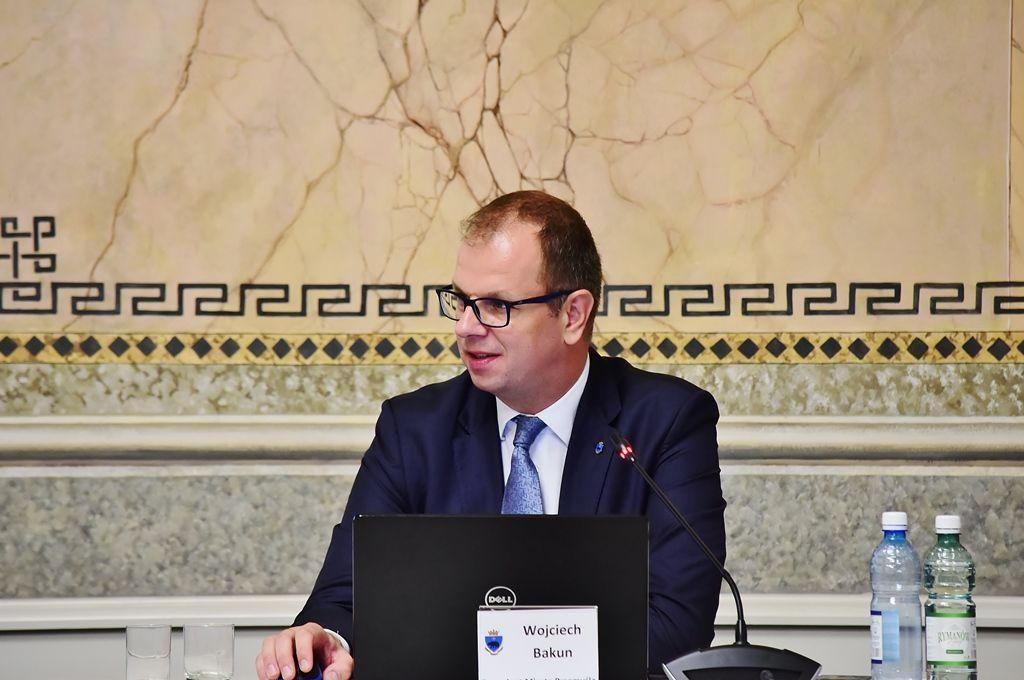 Wojciech Bakun wyróżniony w „Perłach Samorządu”