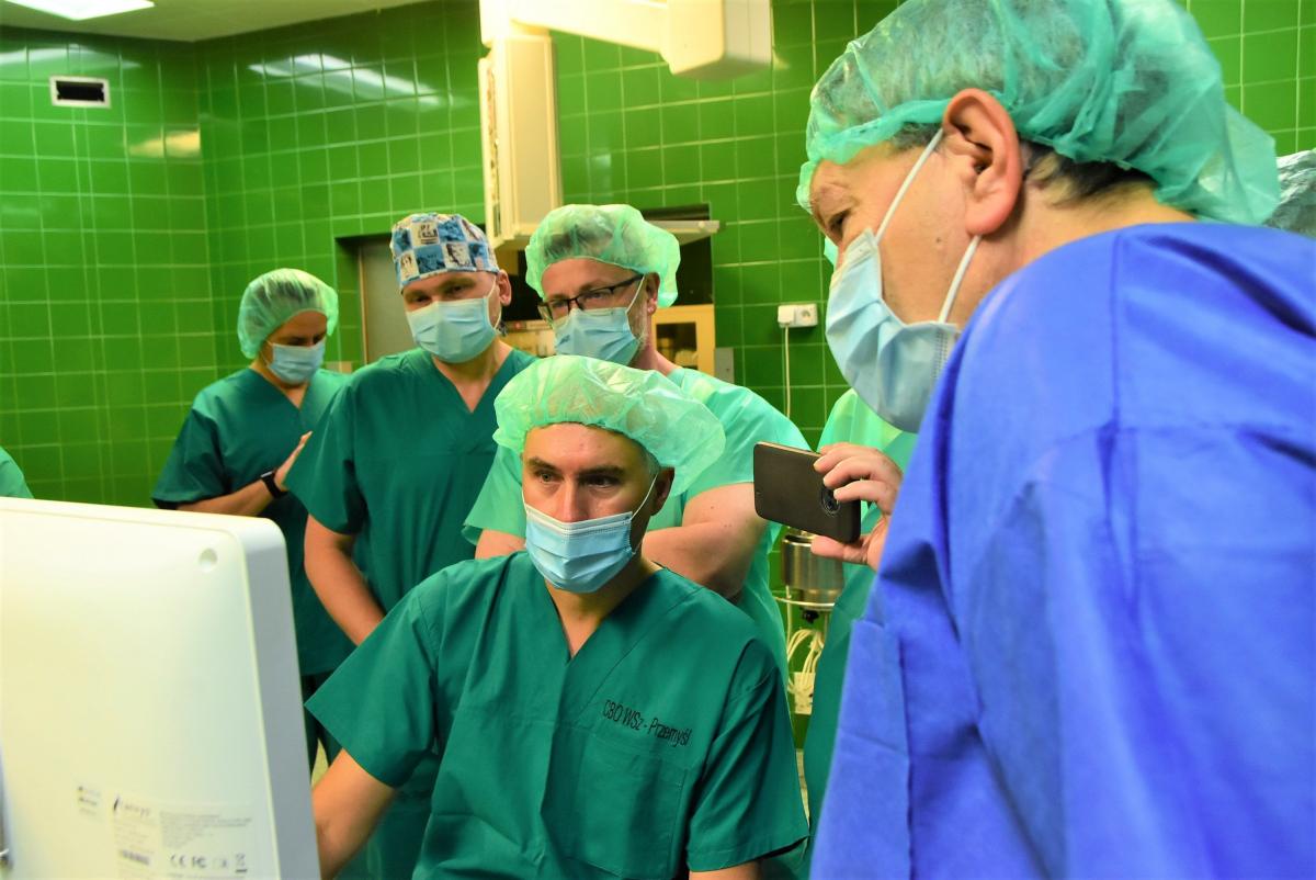 Innowacyjne zabiegi urologiczne przeprowadzono w szpitalu wojewódzkim