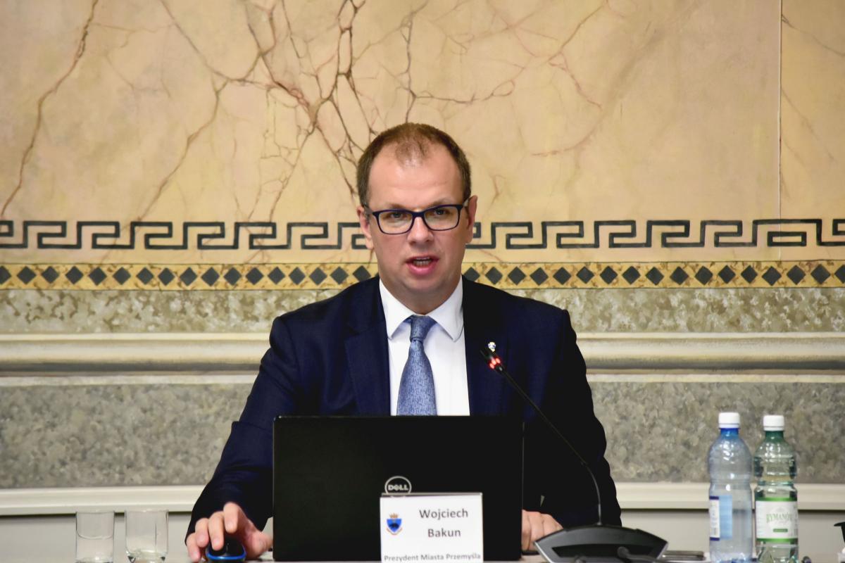 Strategia PiS na obalenie prezydenta? „Prywatne zapiski, żadna strategia” – twierdzą w partii