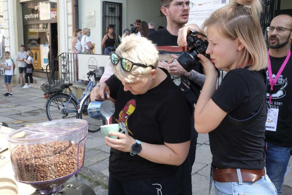 Na przemyskim Rynku znowu zapachniało kawą [ZDJĘCIA]