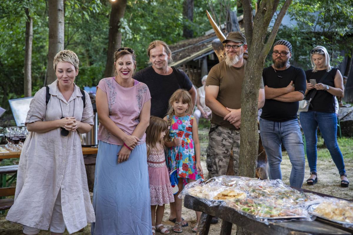 W hołdzie mistrzowi. 6 rzeźb uświetni przestrzeń Dynowa [ZDJĘCIA]