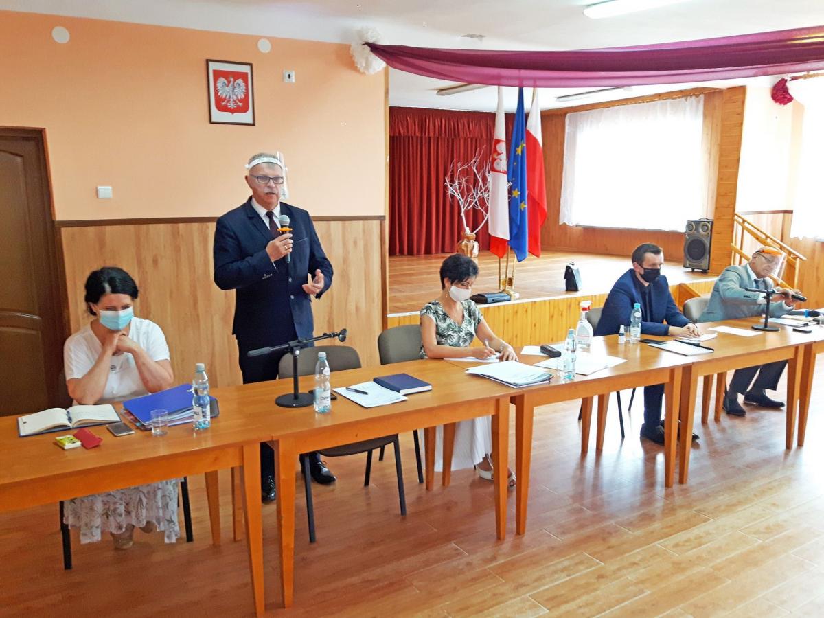 Wójt Andrzej Homa z absolutorium