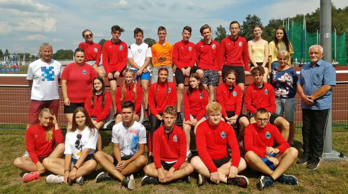 14 „życiówek” młodych przemyskich lekkoatletów