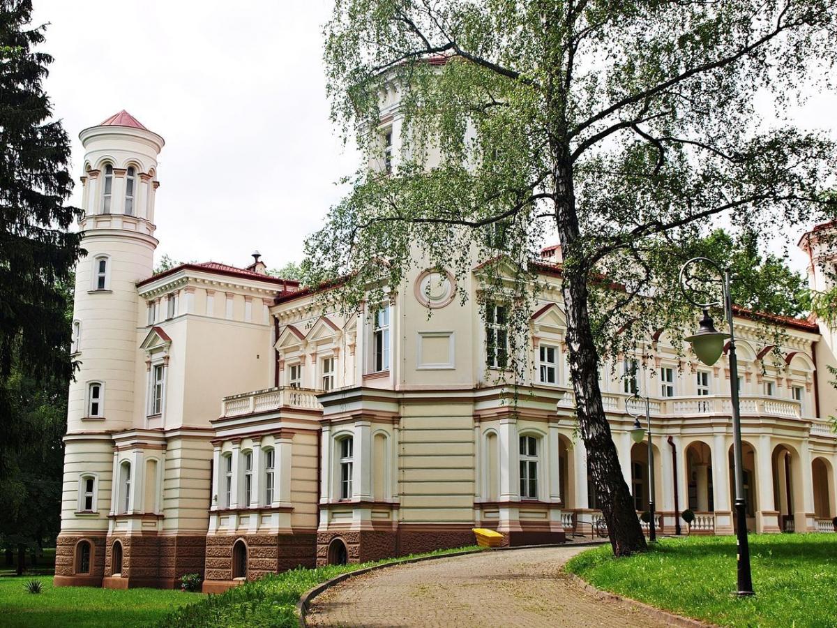 Przemyska i jarosławska uczelnia z marszałkowską dotacją