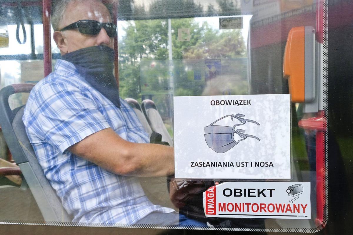Do autobusu tylko w maseczce?