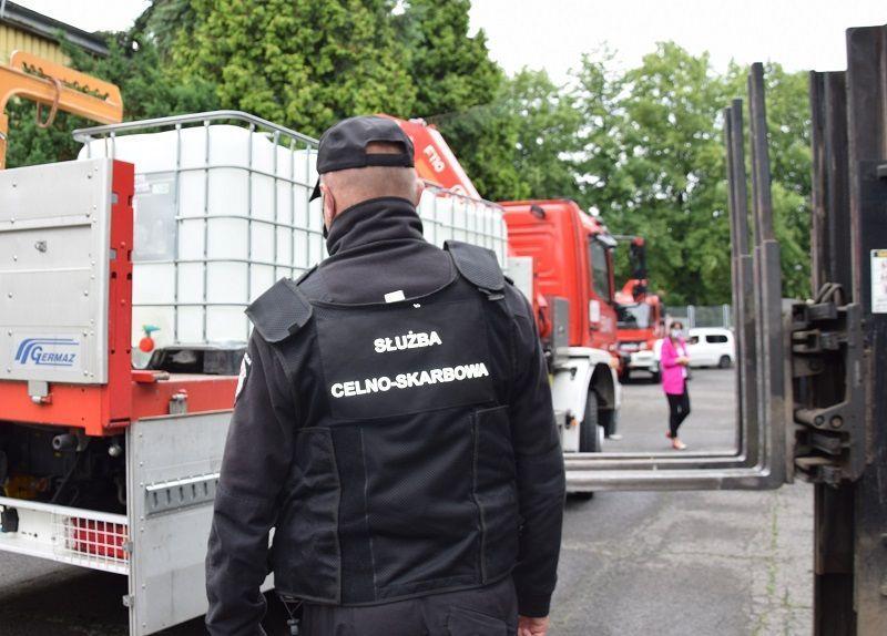 Skarbówka pomaga walczyć z koronawirusem