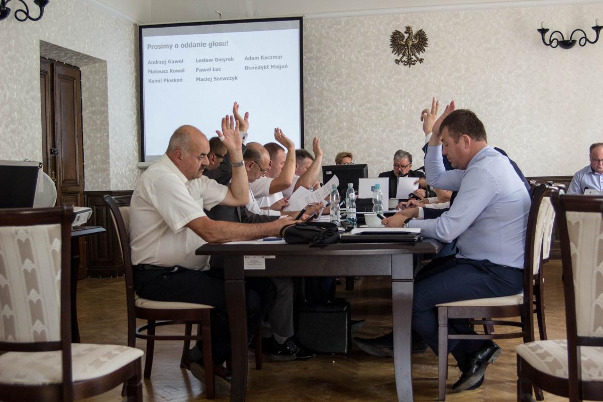 Prześwietlamy majątki przeworskich radnych