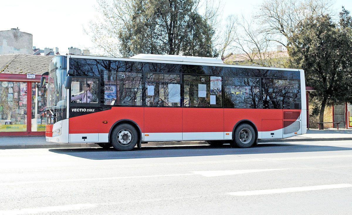 Przydałby się dodatkowy kurs w stronę działek [SYGNAŁY CZYTELNIKÓW]