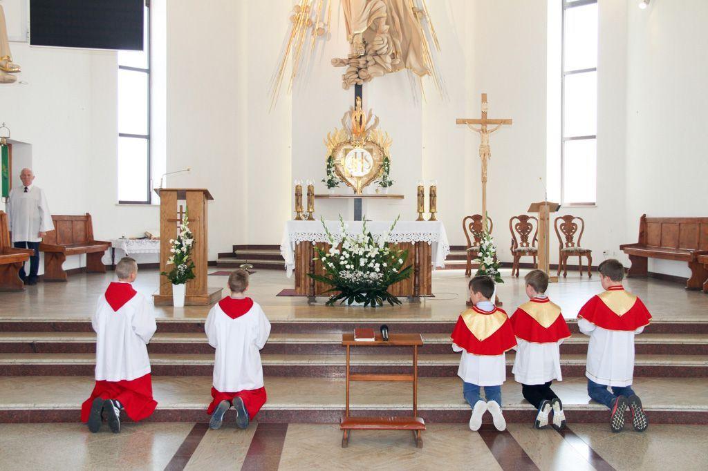 Sanepid apeluje do uczestników obrzędów religijnych w jednej z parafii