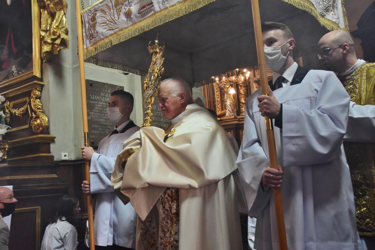 Abp Szal: – Idźmy za Jezusem 