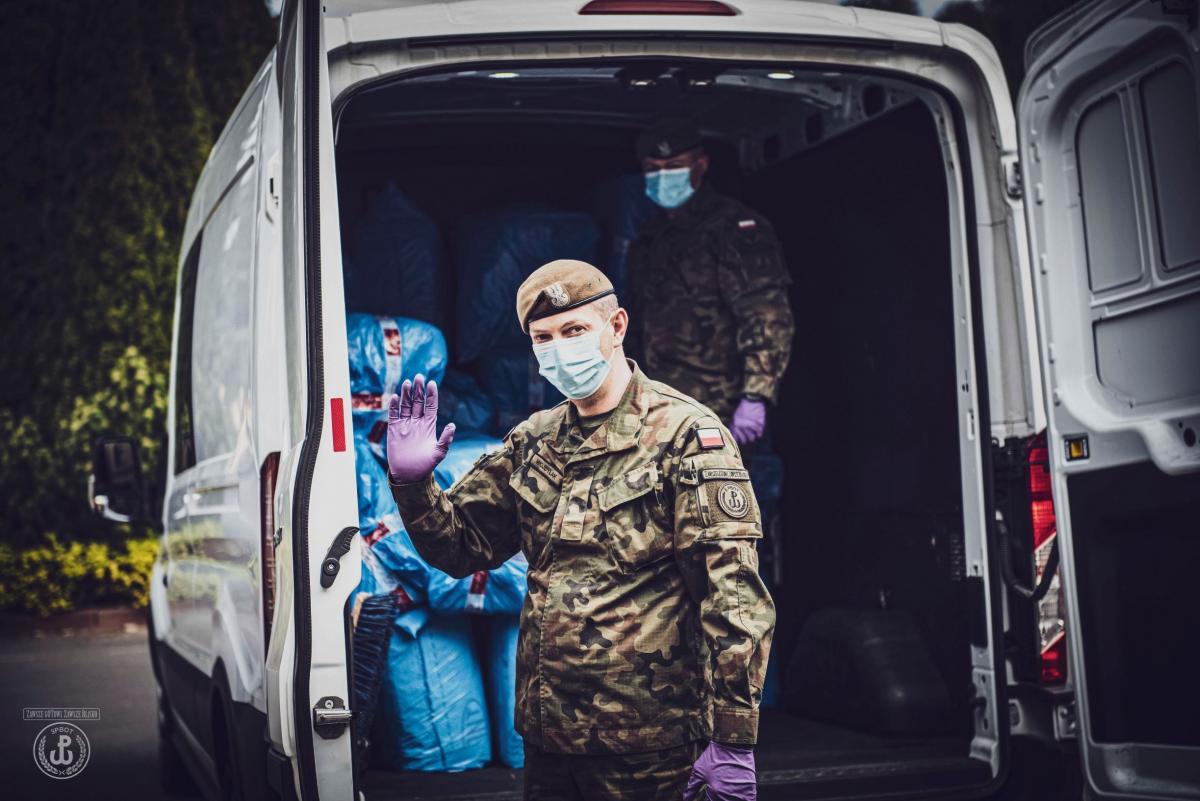 Terytorialsi pomagają żłobkom i przedszkolom