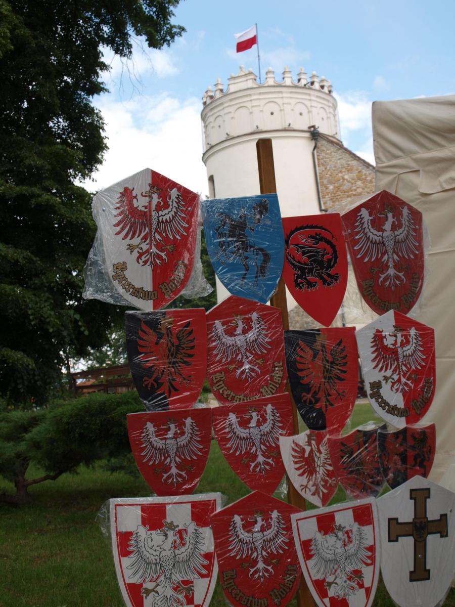 Twoje dziecko nudzi się w domu? Podsuń mu pomysł na zdobycie ciekawej nagrody! 