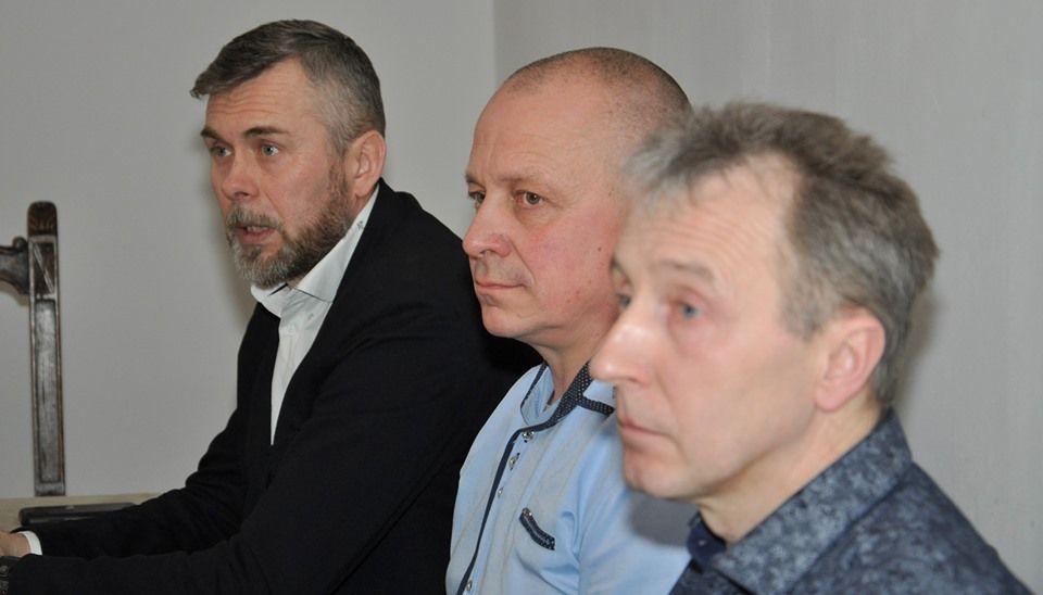Nic się nie zmieniło. Szwalnia w Przemyślu ruszy niebawem
