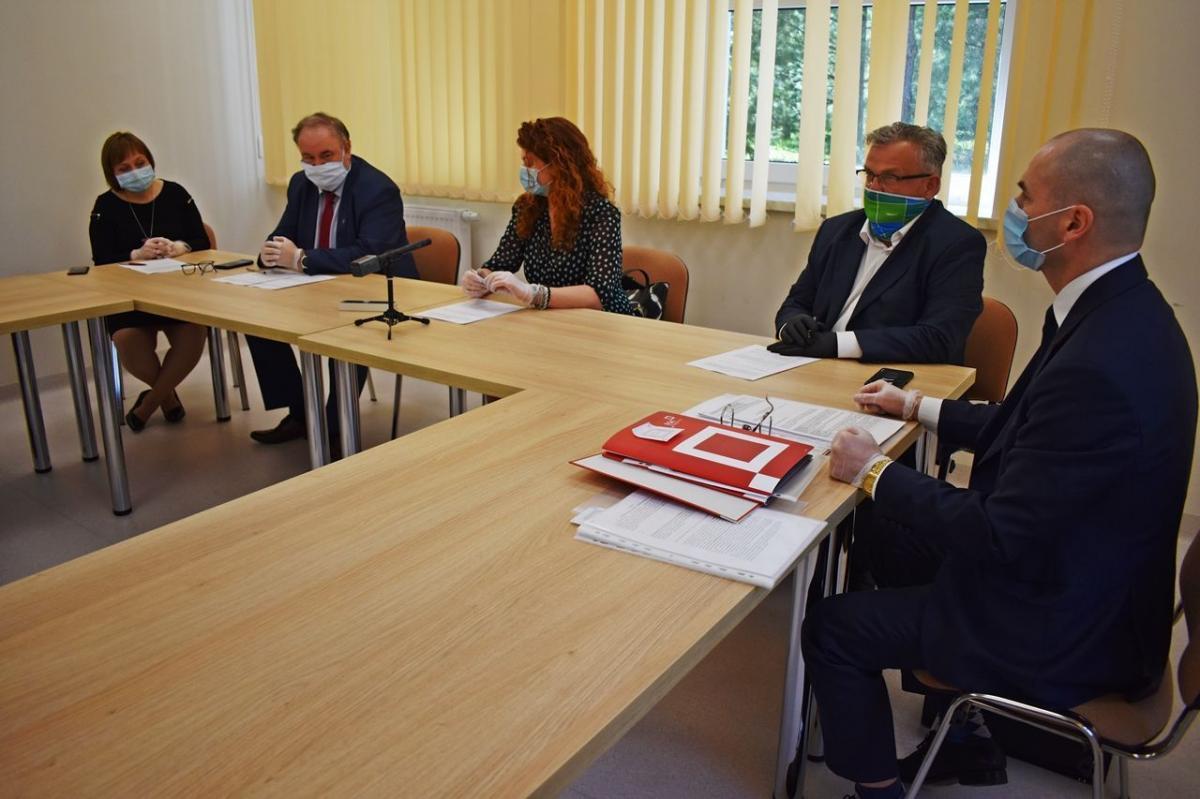 Przemyski szpital podpisał umowę na kredyt restrukturyzacyjny