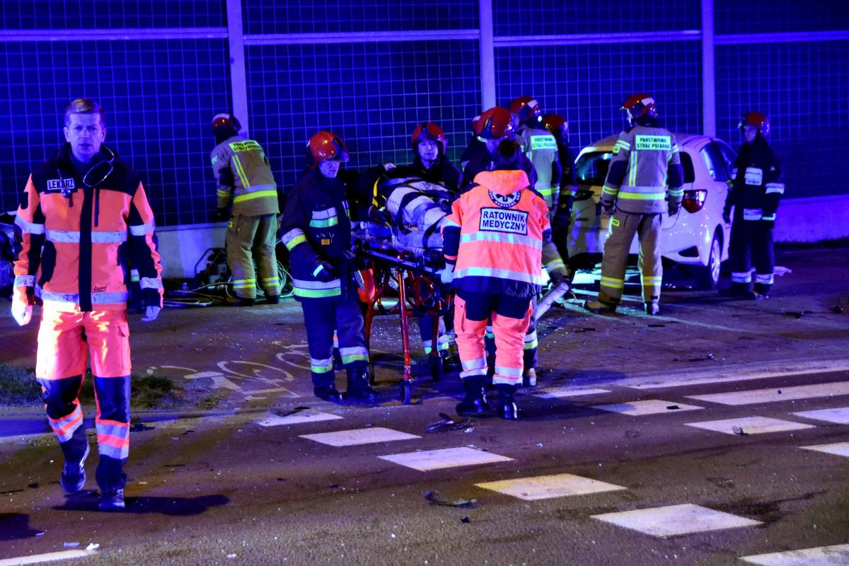 Groźny wypadek na obwodnicy Przemyśla [ZDJĘCIA, AKTUALIZACJA]